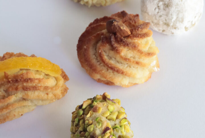 pasticcini di mandorle misti vuccaduci